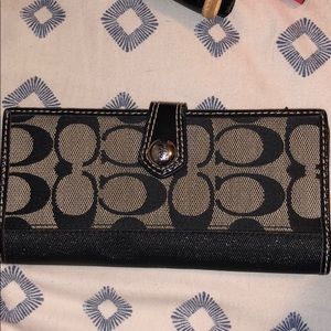 Coach wallet